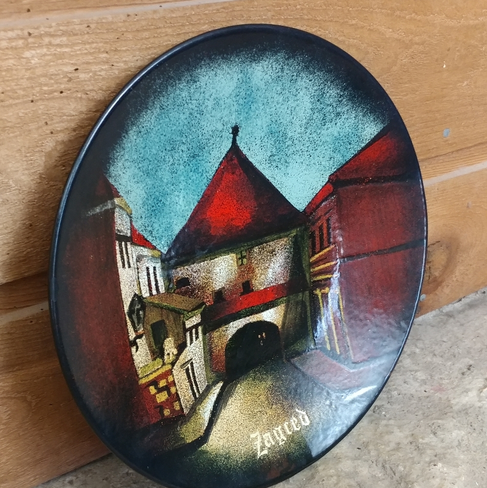 Vintage Handpainted DEKOR ZAGREB Wall Plate